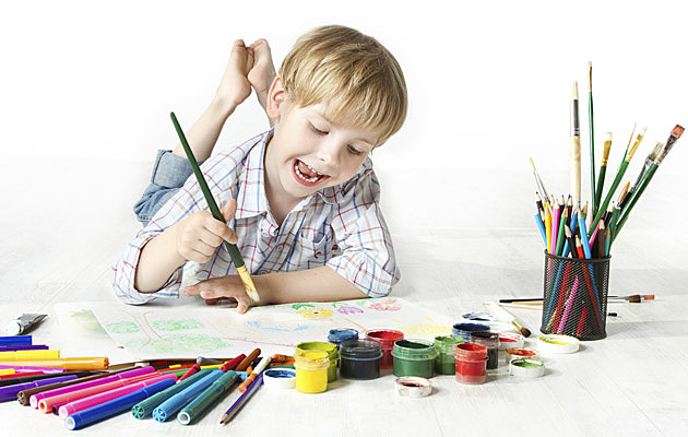 El desarrollo alcanzado por los niños y las niñas se convierte en el punto de partida del aprendizaje, sin limitarlo ni determinarlo