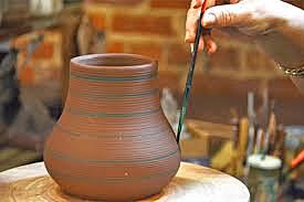 Wedgwood begins manufacturing pottery