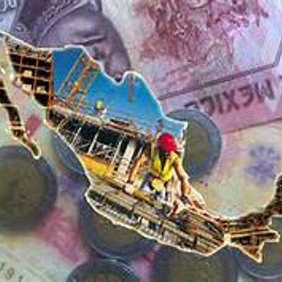 Timeline:  Línea del tiempo de los momentos más importantes de la historia económica en México