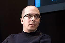 ESCRITORES CONTEMPORÁNEOS ACTUALES