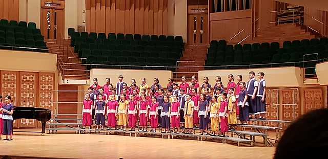 1st Lesson of Concert Choir