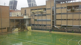 Timeline: La historia de Padre Piquer