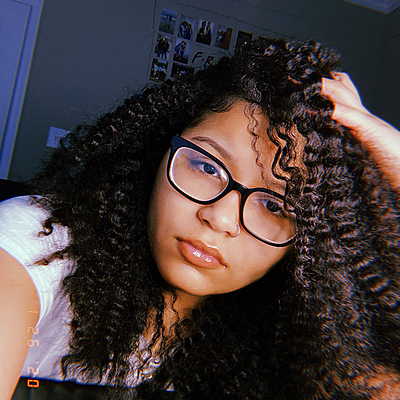 Timeline: La vida de Izzy