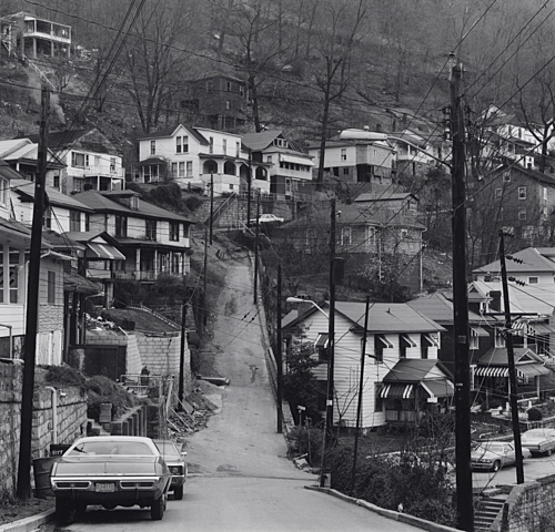 The Walls Family Moves in with Erma