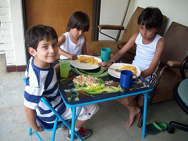 Conocí a mis amigos Juan y Samuel