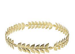 Antony offers caesar the crown 3 times