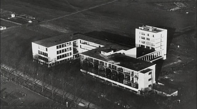 BAUHAUS DE DESSAU