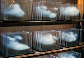 Noélie - L'éphémère et la trace / Leandro Erlich: "La vitrina cloud"