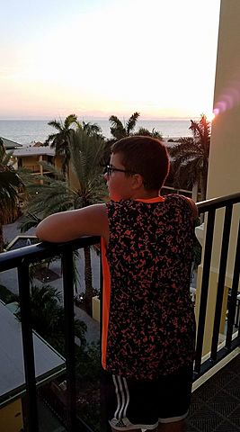 Alban goes to Florida