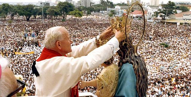 Llegada papa a Colombia