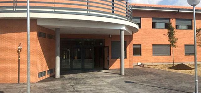 Entrada al instituto