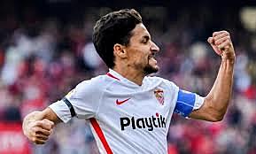 His first appearce in Sevila FC