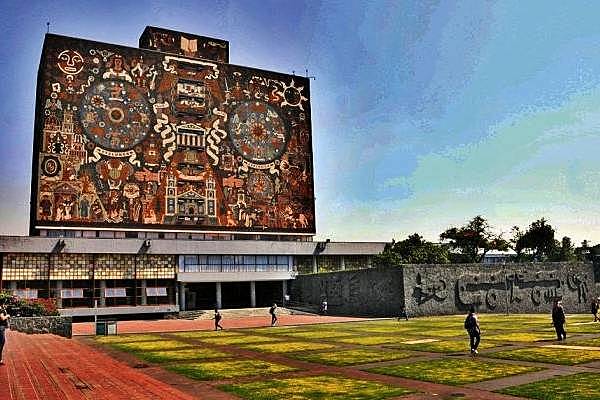 Worked in the University of Mexico