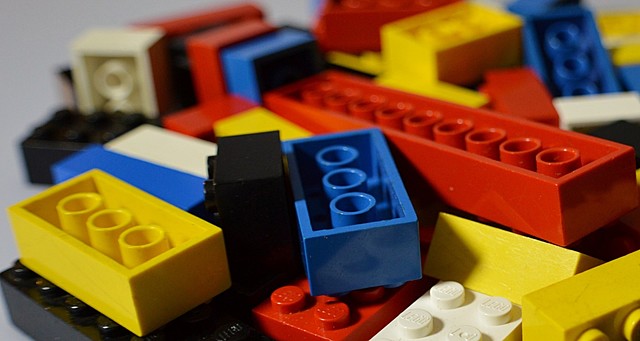 Metáfora del LEGO (Hodgins)