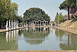 VILLA ADRIANA