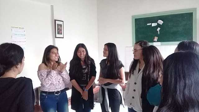 "La empatía es una forma especial de llegar a conocer a otros y a nosotros mismos"  Carl Rogers