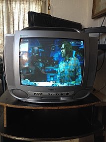 TELEVISORES DE 2000