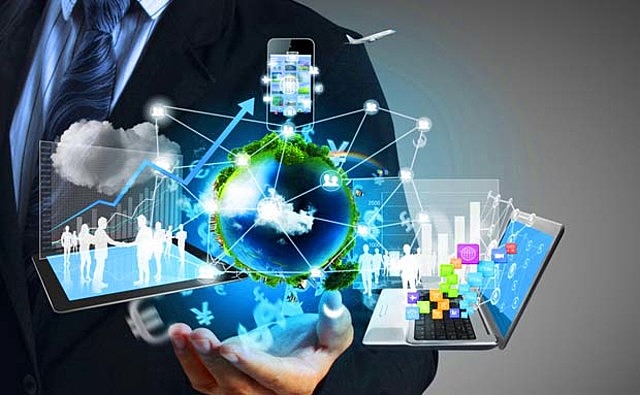 Slosser habla de los "Objetos de contenidos compartibles"