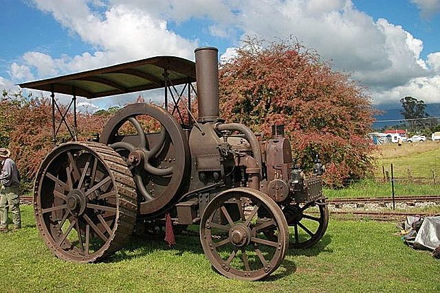 Tractor Homsby Ackroyd.