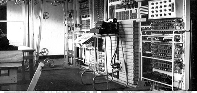 Colossus, Alan Turing.