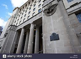 Regresó al Ministerio de Defensa