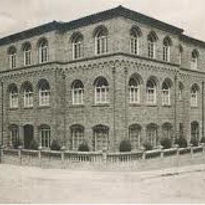 Timeline: La Universidad en la Historia de Colombia