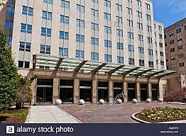 A Brookings Institute kutatóintézete megalapul és elkezd foglalkozni a témával