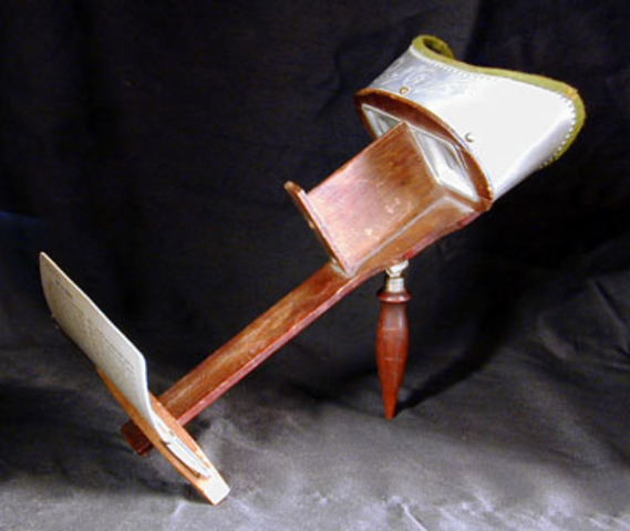 Oliver Wendell Holmes invents stereoscope viewer.