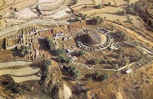 Universidad Takshashila