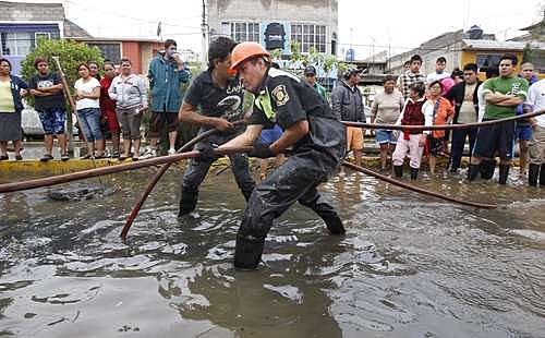 Desastre natural en Nezahualcóyotl y Ecatepec