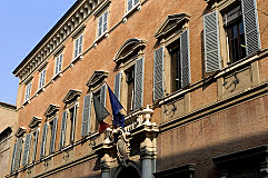 Universidad de Módena