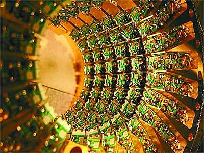 Feynmann propone la mecánica cuántica