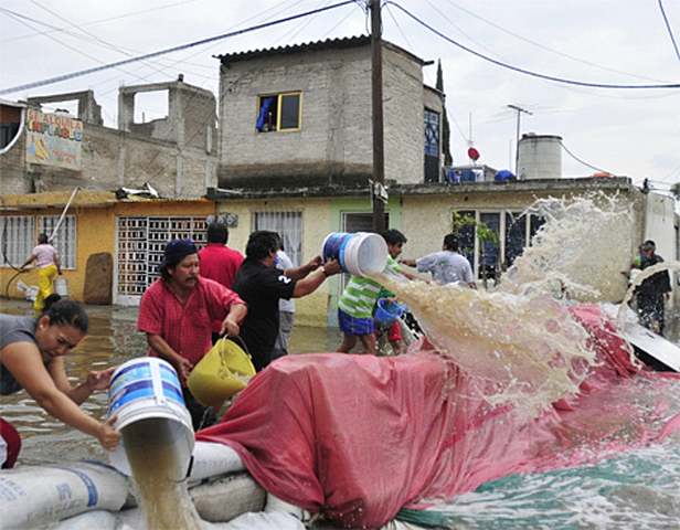 Desastre natural en Nezahualcóyotl y Ecatepec
