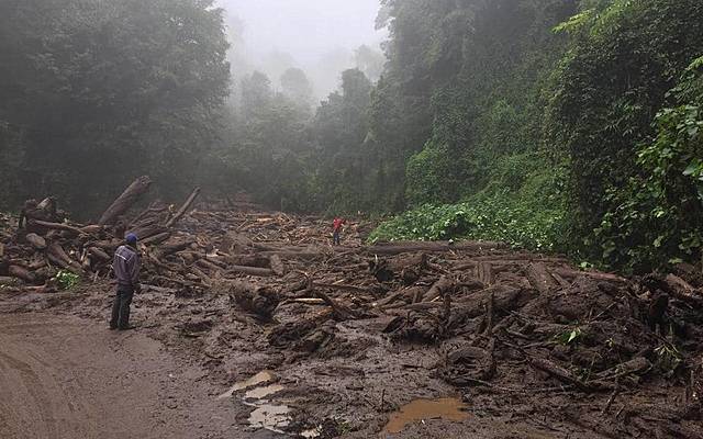 DESLAVE EN CARRETERA OCUILAN-CUERNAVACA