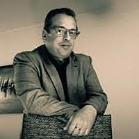 V. M. Rubio y J. Hernández F. presentaron una guía práctica de auditoría administrativa