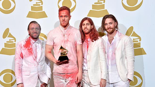 Triunfo con "Radioactive" y primer Grammy.