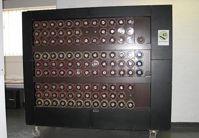 La computadora "Computing Machinery and Intelligence"