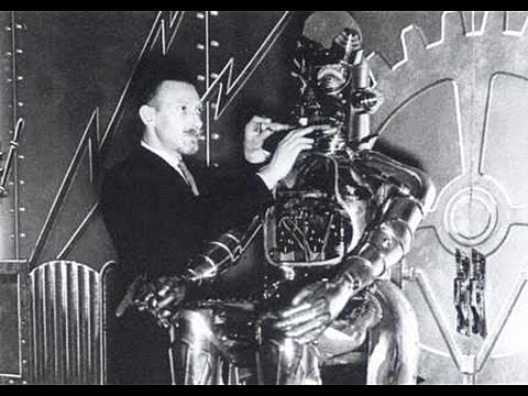 Por siglos el ser humano ha construido máquinas que imitan las partes del cuerpo humano