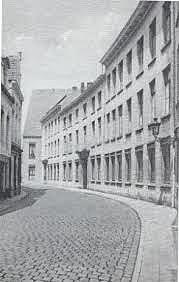 Primera Institución de enseñanza por correspondencia