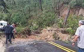 Derrumbe en Temascaltepec