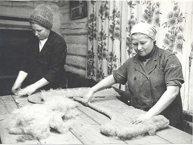 Валяльщик войлока, старое название шаповал