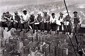 CRECIMIENTO DE LA PRODUCCIÓN