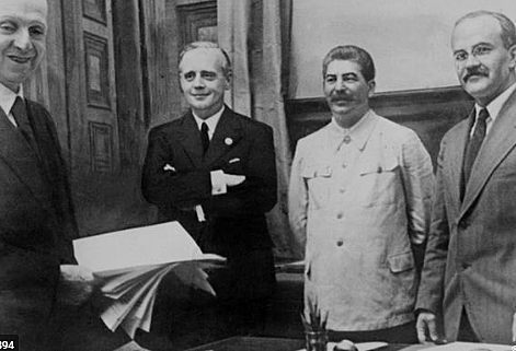 THE NAZI-SOVIET PACT