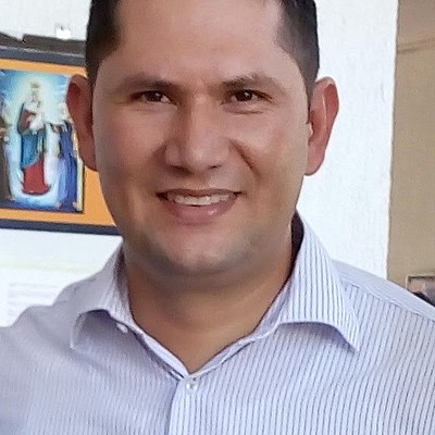 Timeline: Biografía