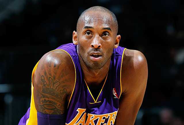 Kobe Bryant Dies