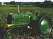 Tractor triciclo con neumáticos