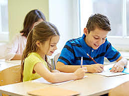 Primera escuela mixta