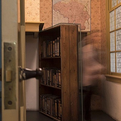 Timeline: The Diary of A Young Girl_Tuongvan Ho