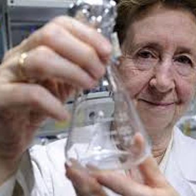 Timeline: Margarita Salas