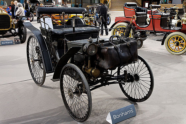 Peugeot modelo Tipo 3 foi o primeiro carro a rodar em nosso país.